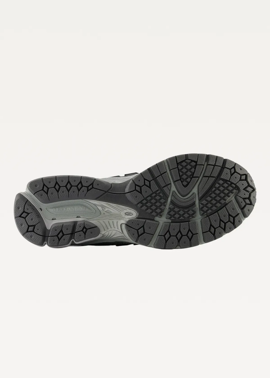 Кроссовки New Balance 1906R V1 Unisex Reh Metallic Grey