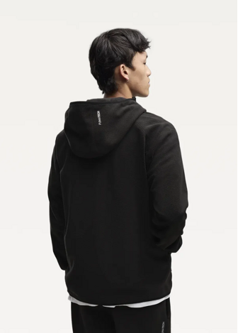Худи мужское PUMA PUMATECH Full-Zip Hoodie черного цвета