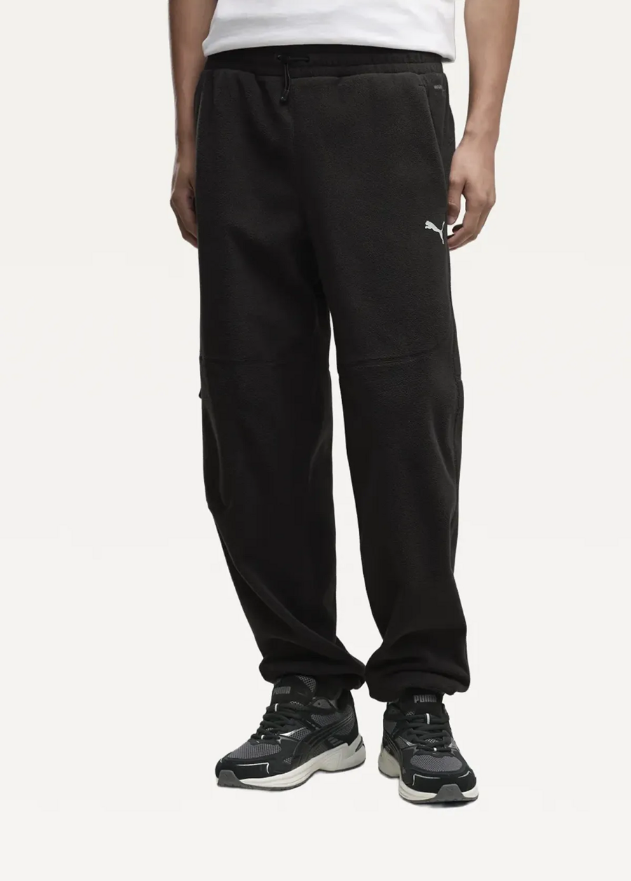Спортивные штаны мужские PUMA PUMATECH Pants черного цвета