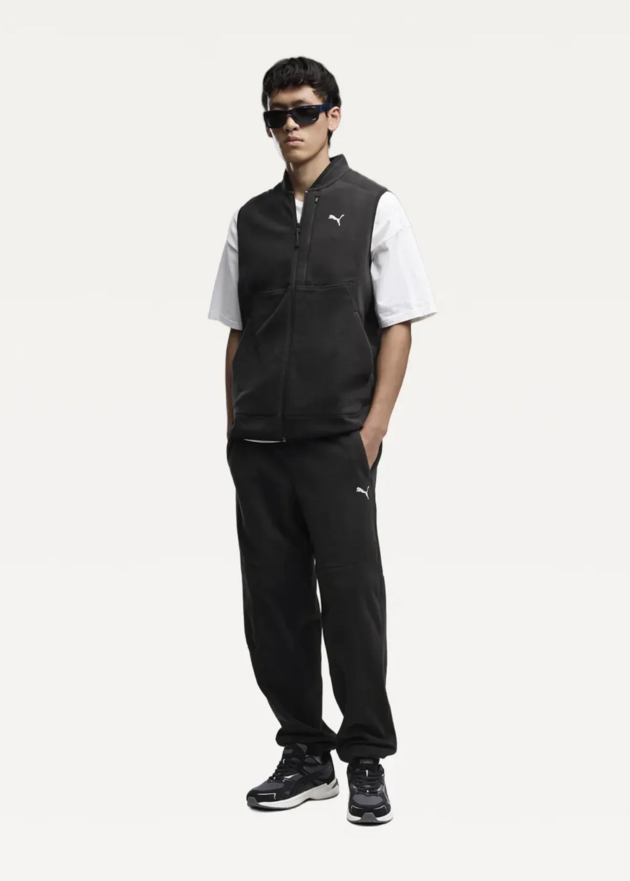 Спортивные штаны мужские PUMA PUMATECH Pants черного цвета