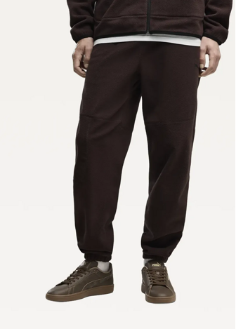 Спортивные штаны мужские PUMA PUMATECH Pants Chocolate Fondue