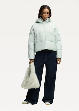 Куртка женская PUMA ESS Relaxed Padded Jacket W Creme De Mint