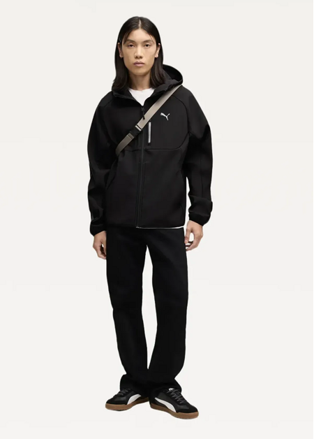 Куртка спортивна чоловіча PUMA PUMATECH Softshell Jacket чорного кольору