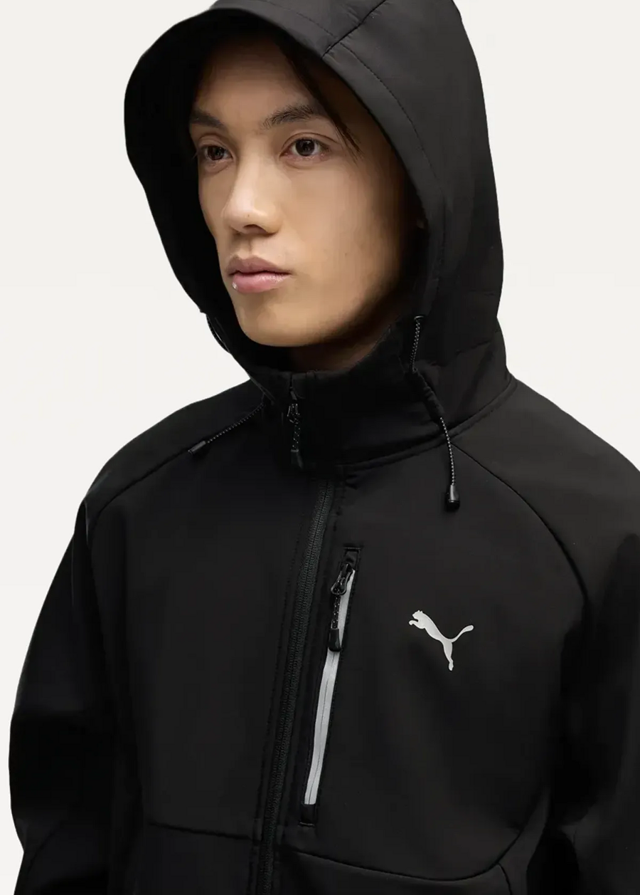 Куртка спортивная мужская PUMA PUMATECH Softshell Jacket черного цвета
