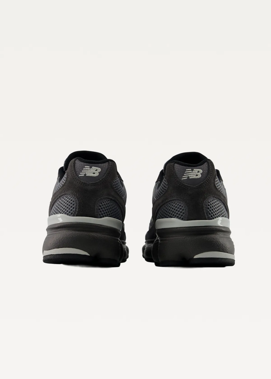 Кроссовки New Balance мужские 603 темно-серого цвета