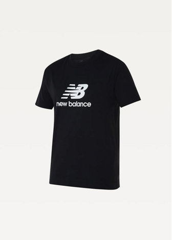 Футболка мужская New Balance Sport Essentials Logo черного цвета