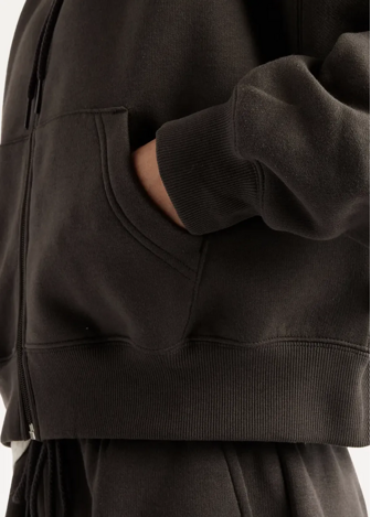 Худі жіноче New Balance Trackside Fleece Full Zip чорного кольору
