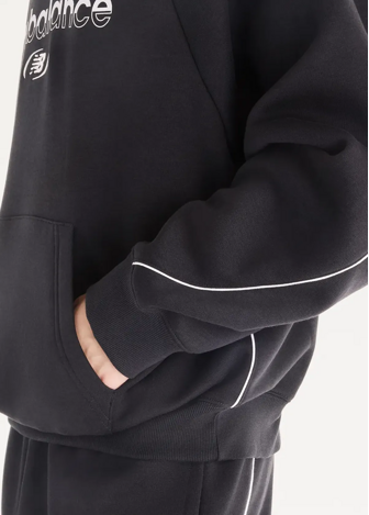 Худи мужское New Balance Trackside Fleece черного цвета