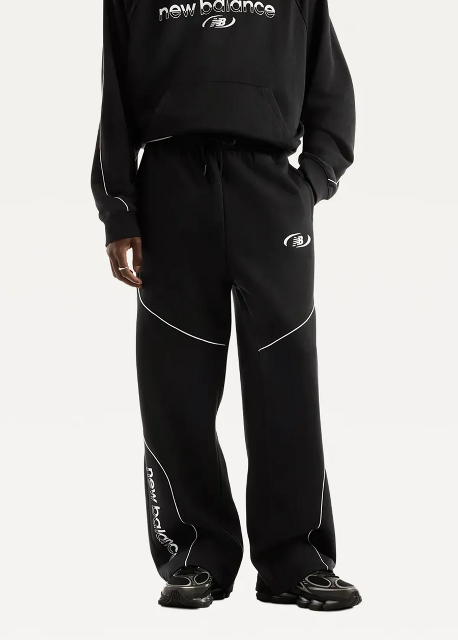 Штани чоловічі New Balance Trackside Fleece чорного кольору