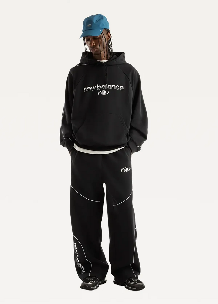 Штани чоловічі New Balance Trackside Fleece чорного кольору