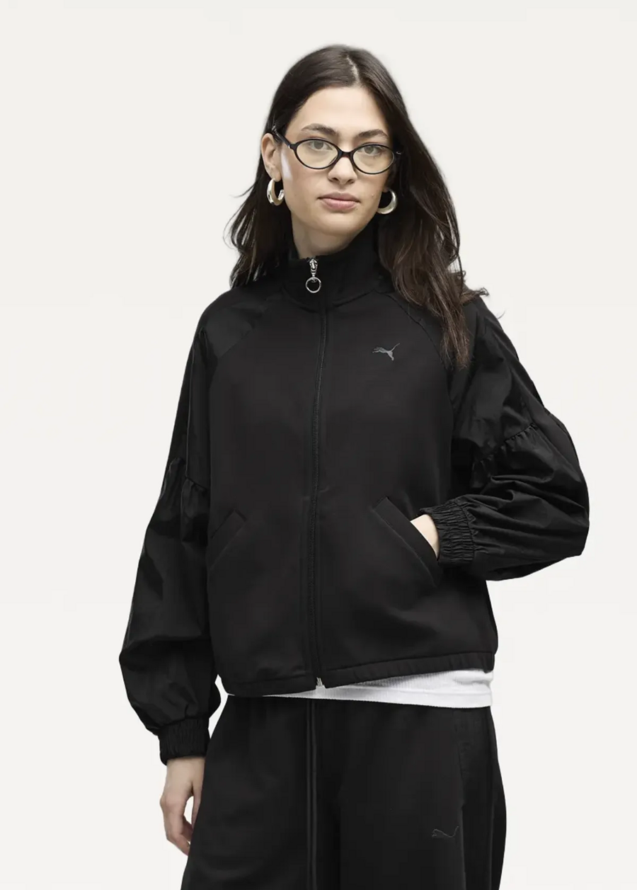 Ветровка женская PUMA HER Full-Zip Relaxed Jacket черного цвета