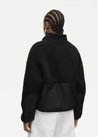 Куртка женская PUMA Re:Fibre Sherpa Jacket W черного цвета