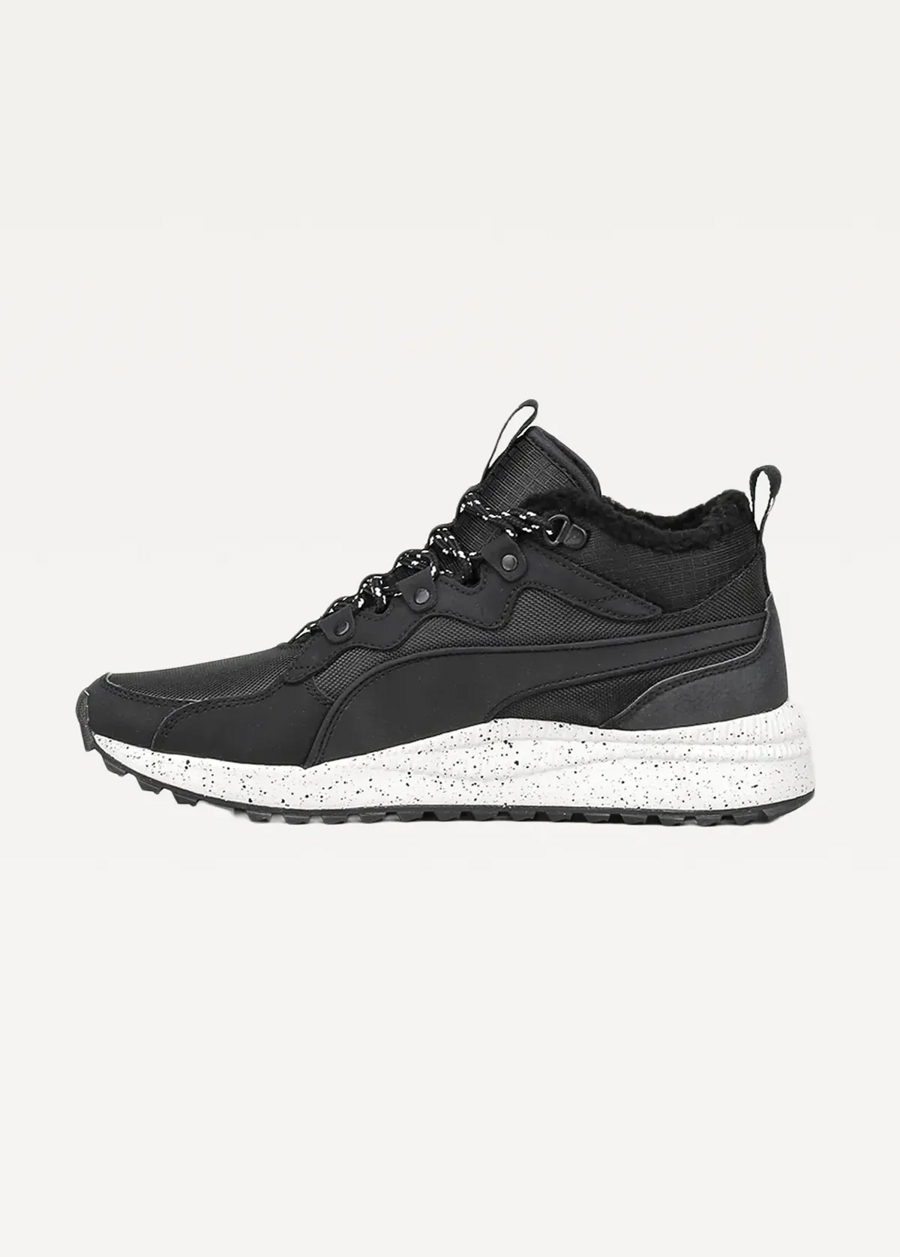 Черевики чоловічі PUMA Pacer Next SB WTR чорного кольору