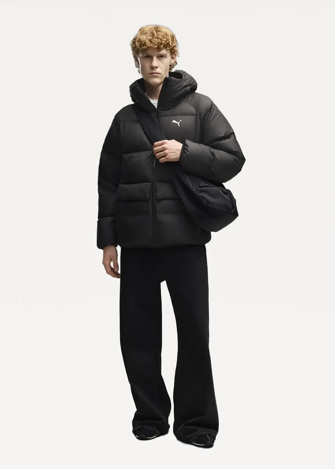 Куртка-пуховик мужская PUMA Hooded Down Puffer Jacket M черного цвета