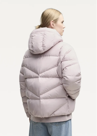 Куртка-пуховик жіночий PUMA Hooded Down Puffer Jacket W Misty Pink