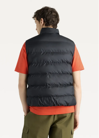 Жилет мужской New Balance Boston Puffer Vest черного цвета