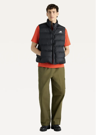 Жилет мужской New Balance Boston Puffer Vest черного цвета