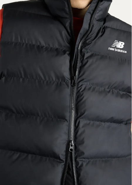 Жилет чоловічий New Balance Boston Puffer Vest чорного кольору