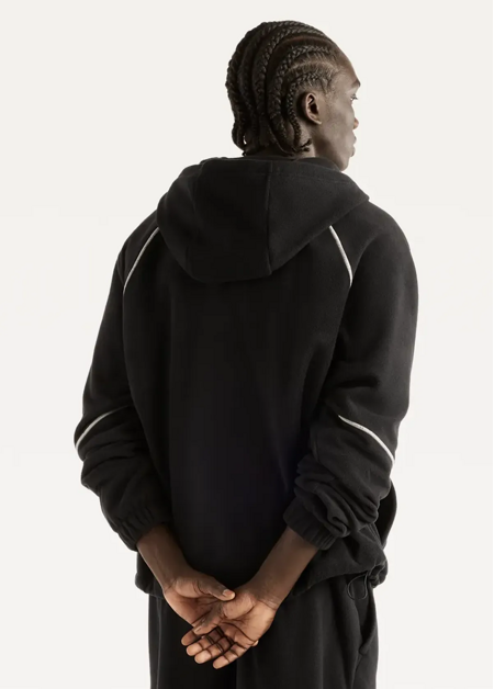 Світшот чоловічий New Balance Trackside Polar Fleece чорного кольору