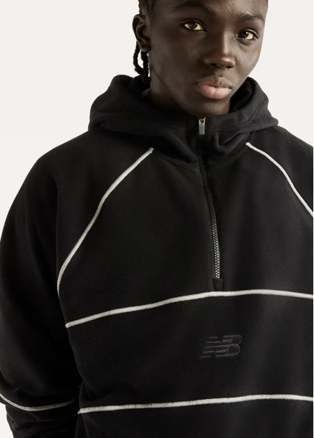 Світшот чоловічий New Balance Trackside Polar Fleece чорного кольору