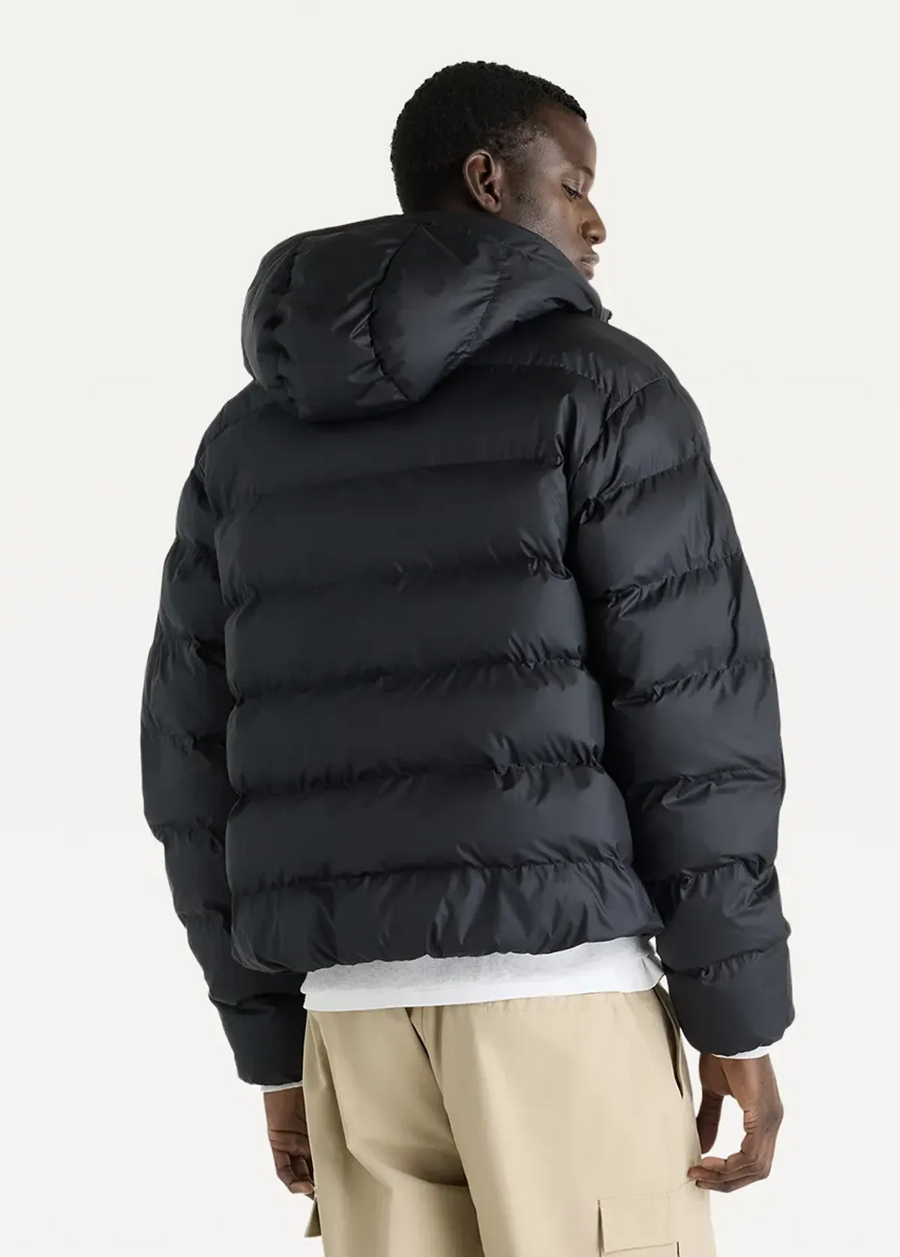 Куртка-пуховик чоловіча New Balance Boston Puffer чорного кольору, фото 2