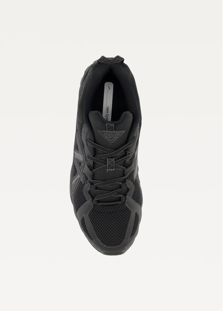 Кросівки чоловічі New Balance 610 чорного кольору