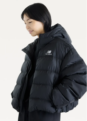 Куртка-пуховик жіноча New Balance Boston Puffer чорного кольору, фото 2