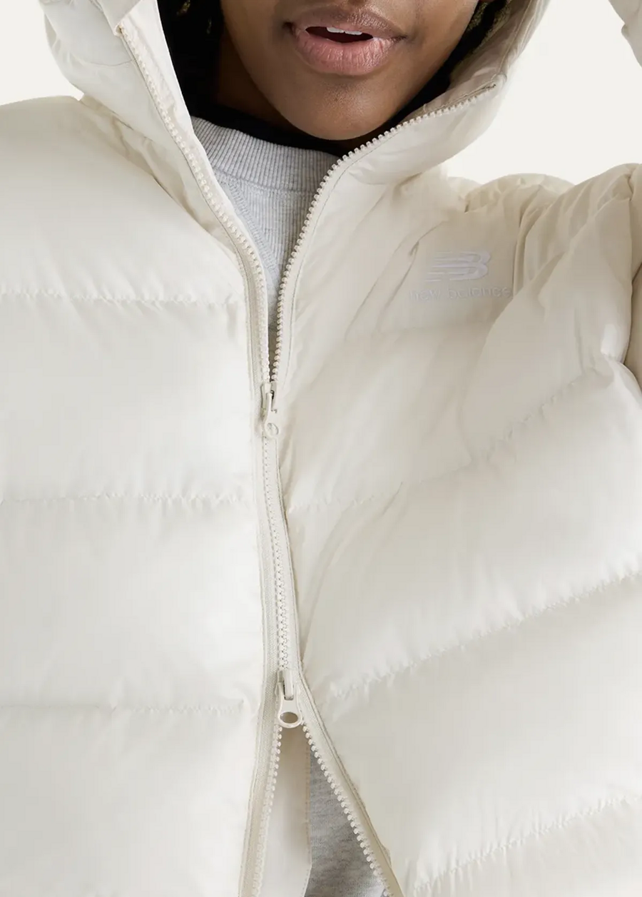Куртка-пуховик жіноча New Balance Boston Puffer молочного кольору, фото 5