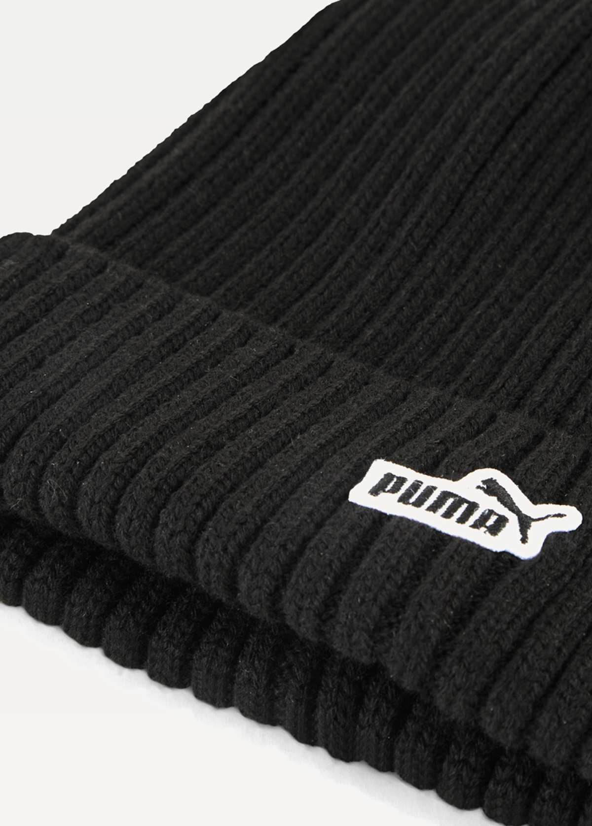 Шапка Unisex PUMA ESS PATCH Mid Crown Beanie чорного кольору