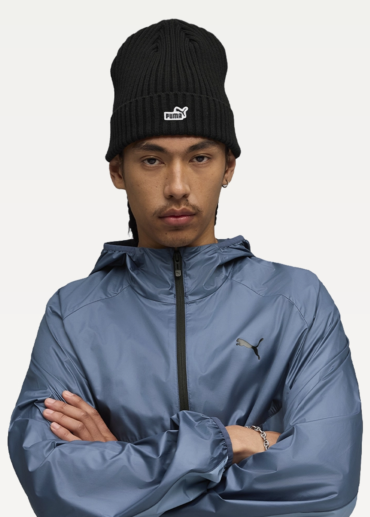 Шапка Unisex PUMA ESS PATCH Mid Crown Beanie чорного кольору