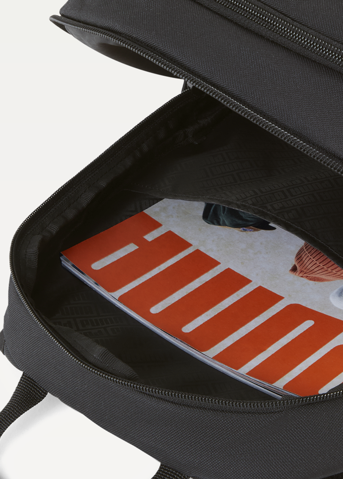 Рюкзак Unisex PUMA ACADEMY Backpack чорного кольору