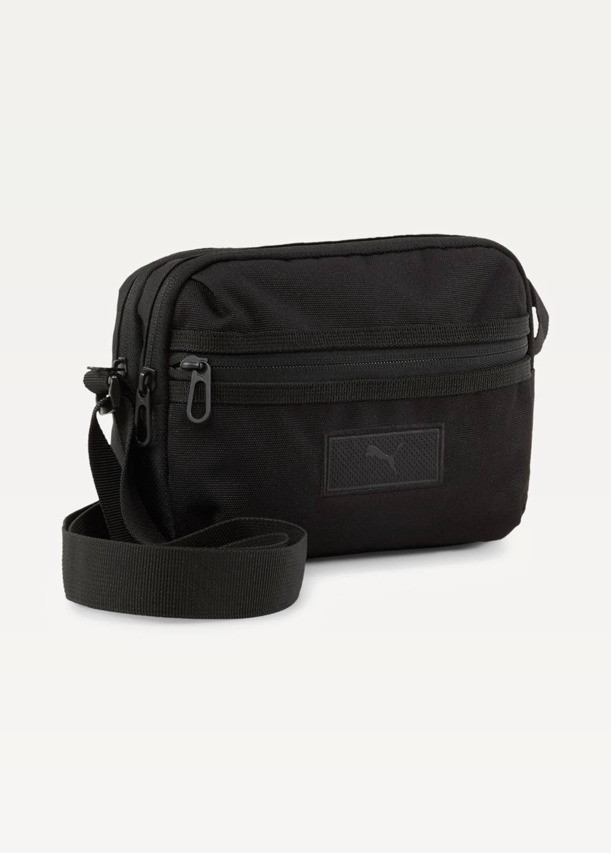 Сумка PUMA ESSENTIALS Crossbody Bag чорного кольору