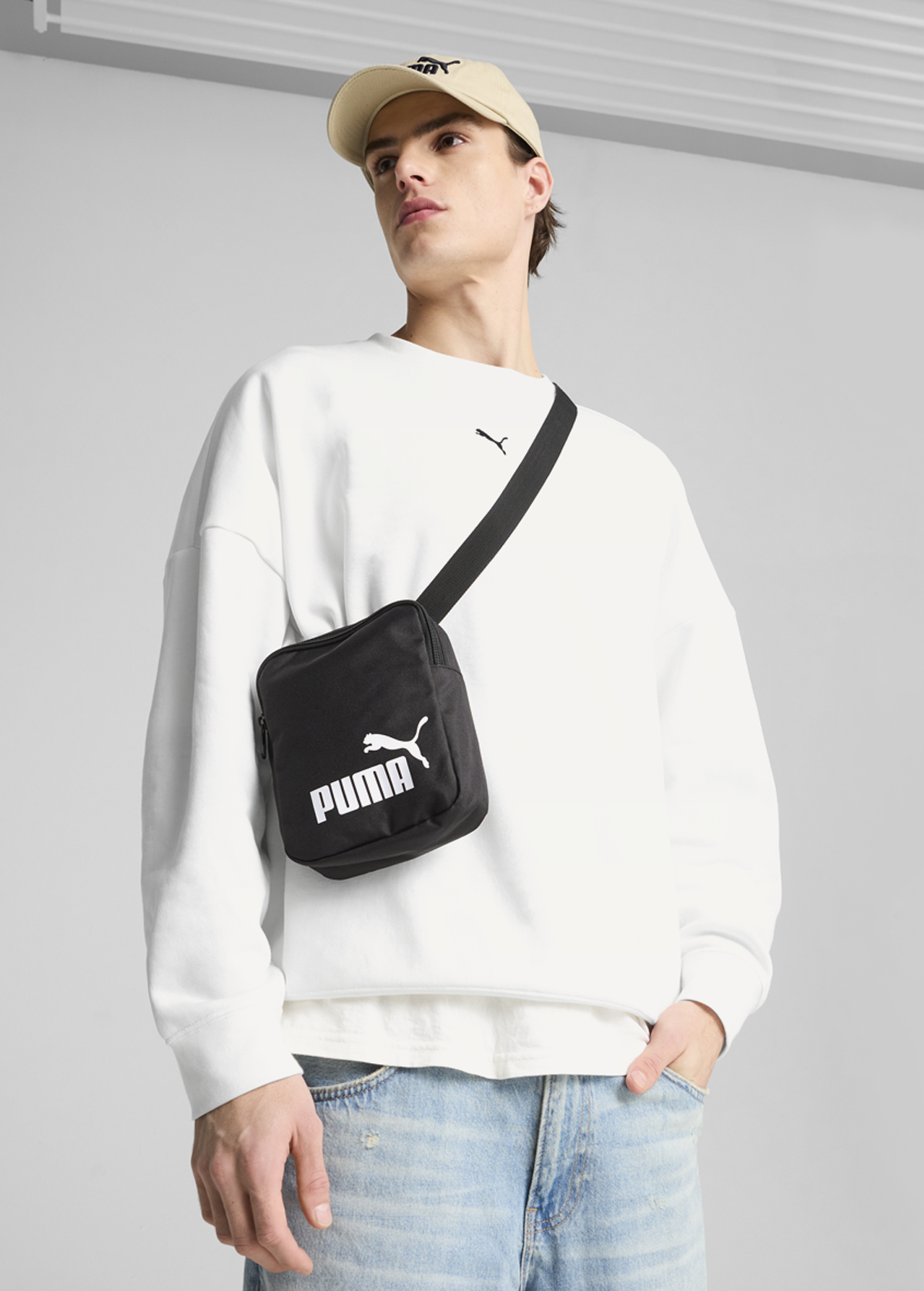 Сумка PUMA PHASE Portable чорного кольору