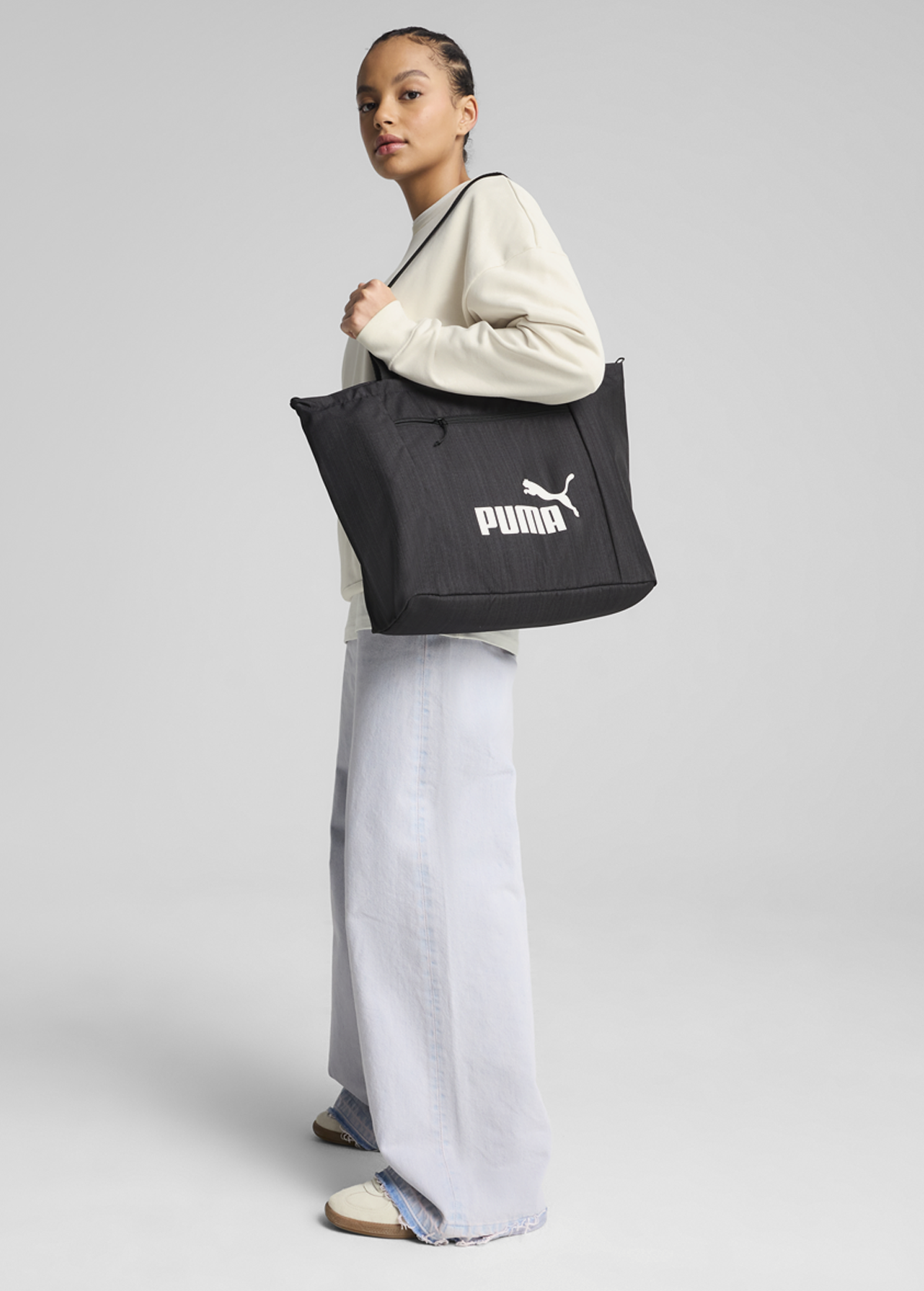 Сумка-шопер жіночий PUMA BASE Shopper чорного кольору