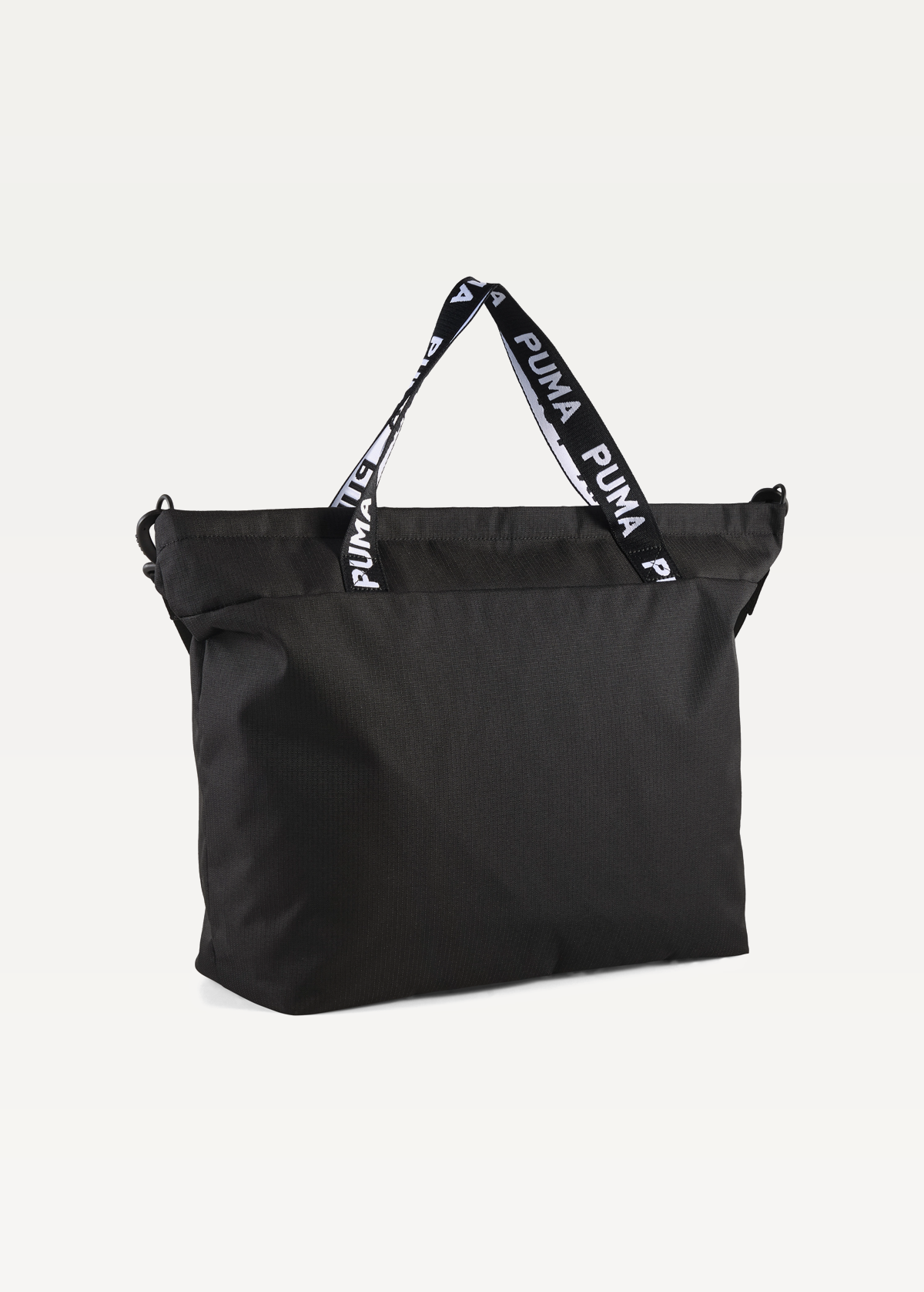 Сумка-шопер жіноча PUMA AT ESS Shopper чорного кольору
