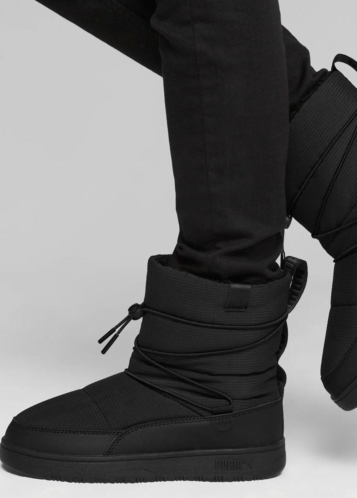 Черевики дутики жіночі PUMA Snowbae Wns PUMA Black-Shadow Gray