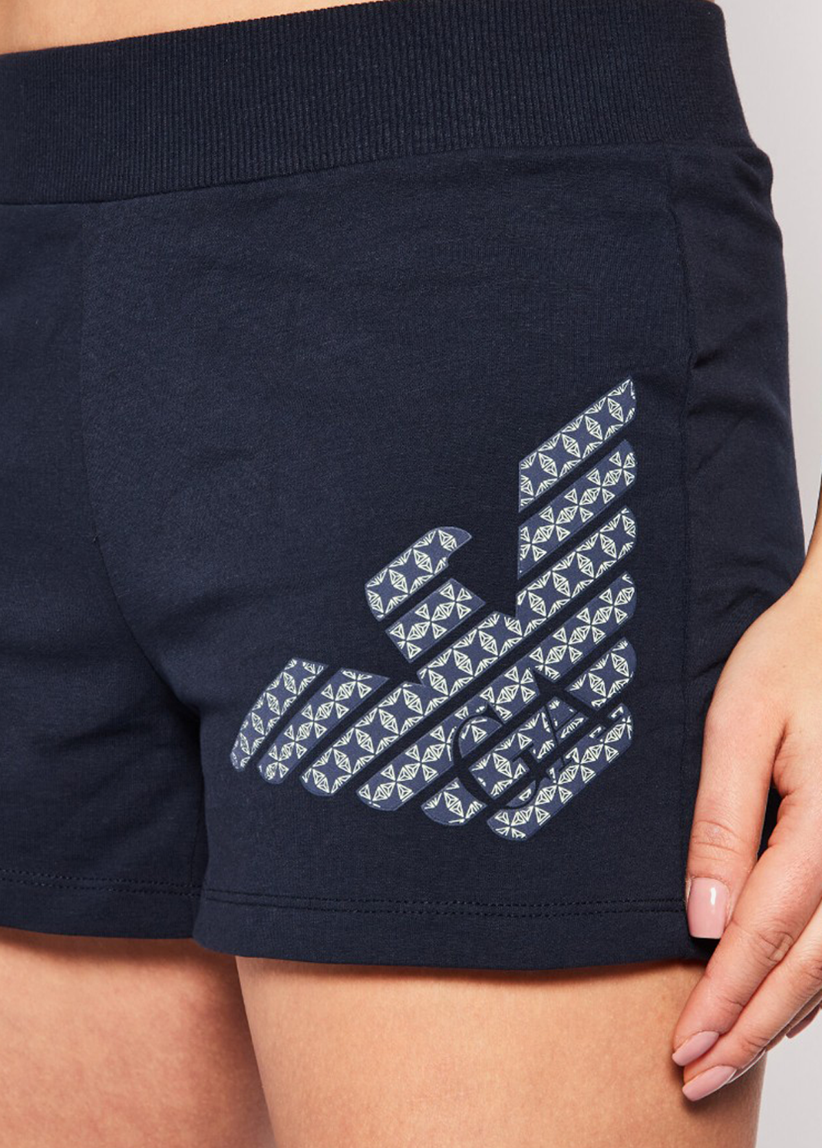 Шорты женские EA7 Emporio Armani синего цвета