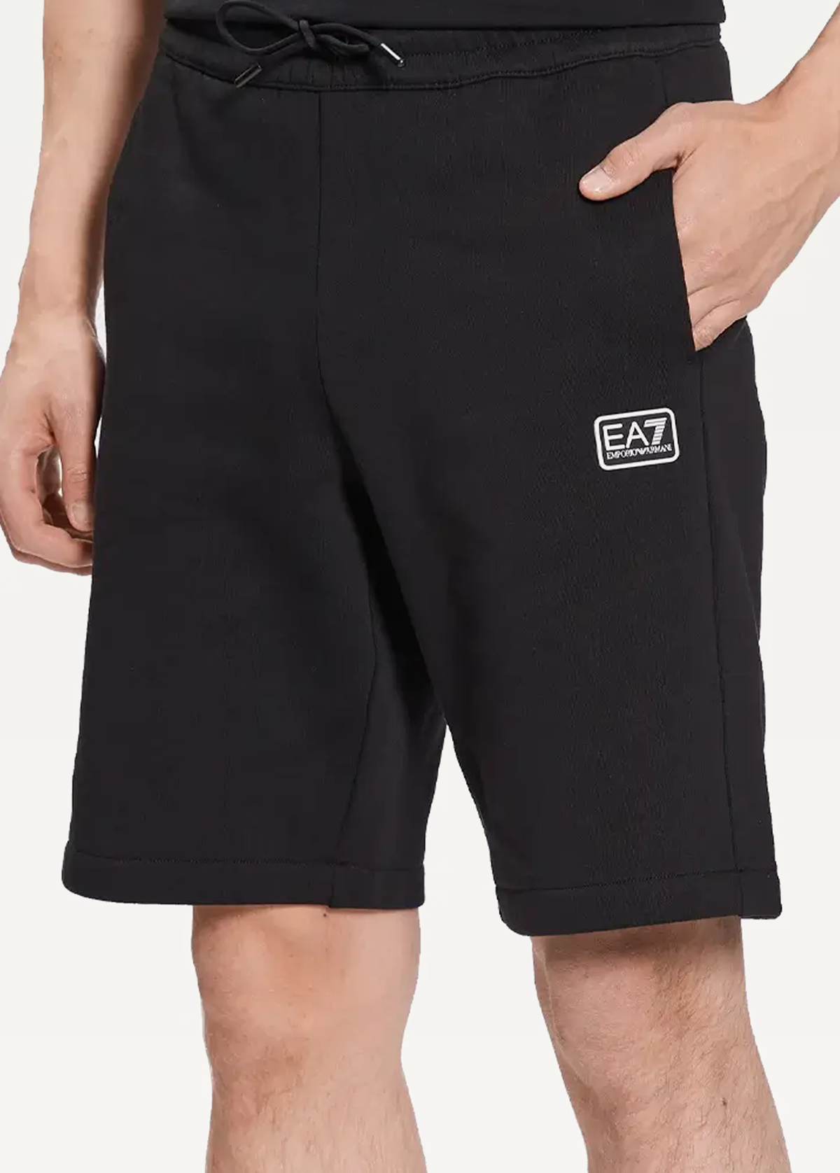 Шорти чоловічі EA7 Emporio Armani чорного кольору