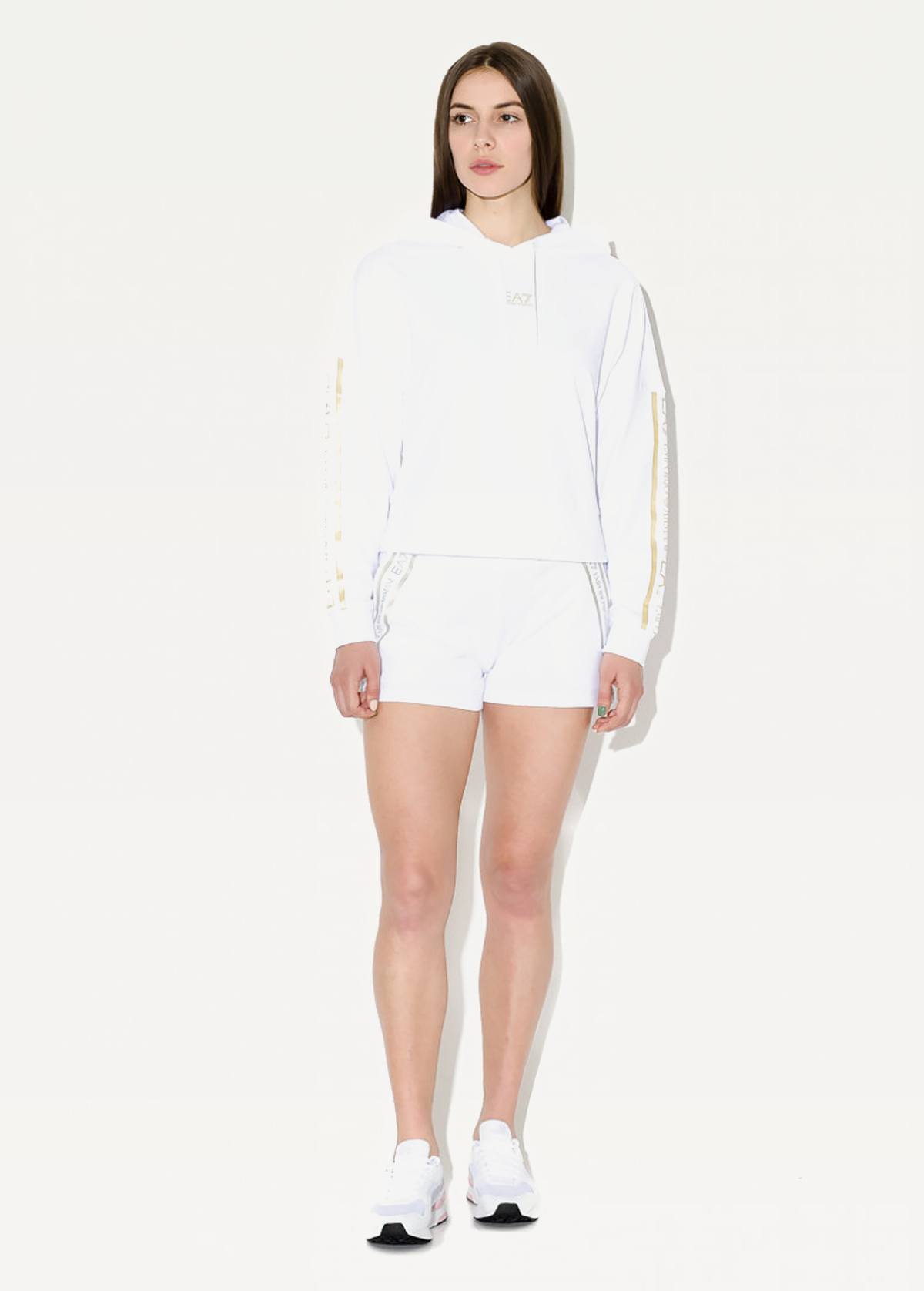 Шорты EA7 Emporio Armani белого цвета (3KTS58 TJ31Z 1100)