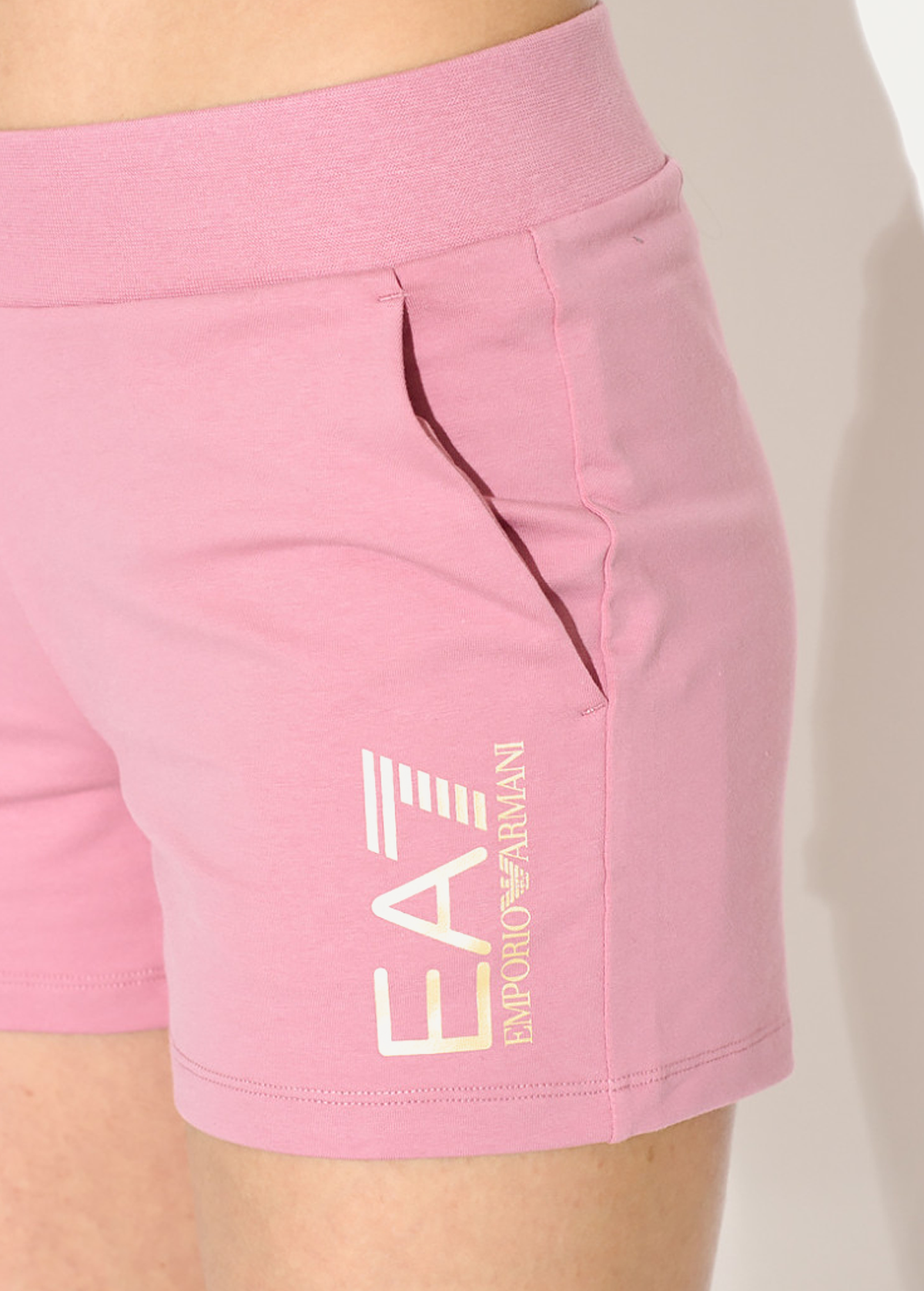 Шорты EA7 Emporio Armani розового цвета (3KTS58 TJ31Z 1436)