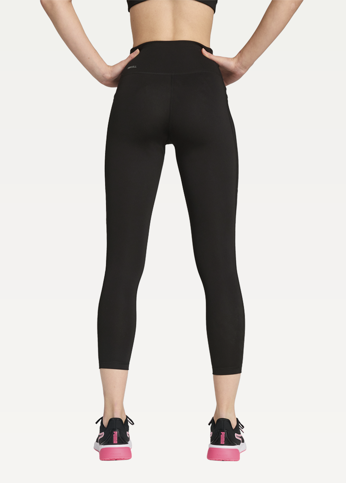 Легінси жіночі PUMA W TAD ESSENTIAL TIGHT HW 7/8 чорного кольору