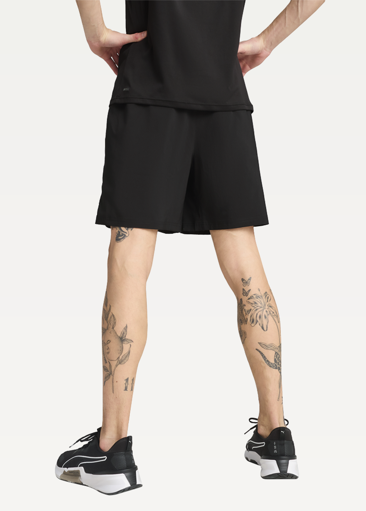 Спортивні шорти чоловічі PUMA TAD ESSENTIALS 7' Wven Short чорного кольору