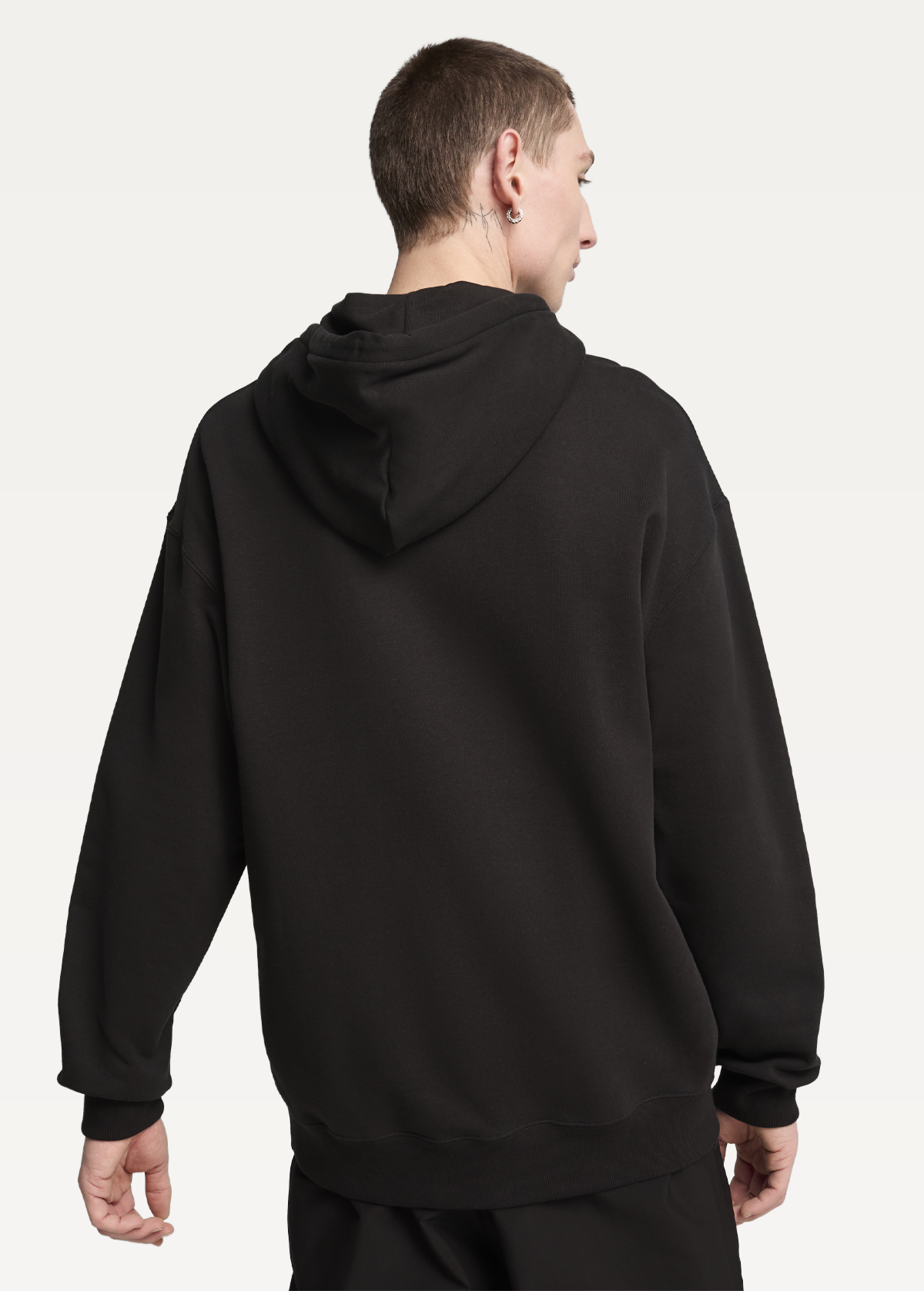 Худі чоловіче PUMA WARDROBE ESS Relaxed Hoodie чорного кольору