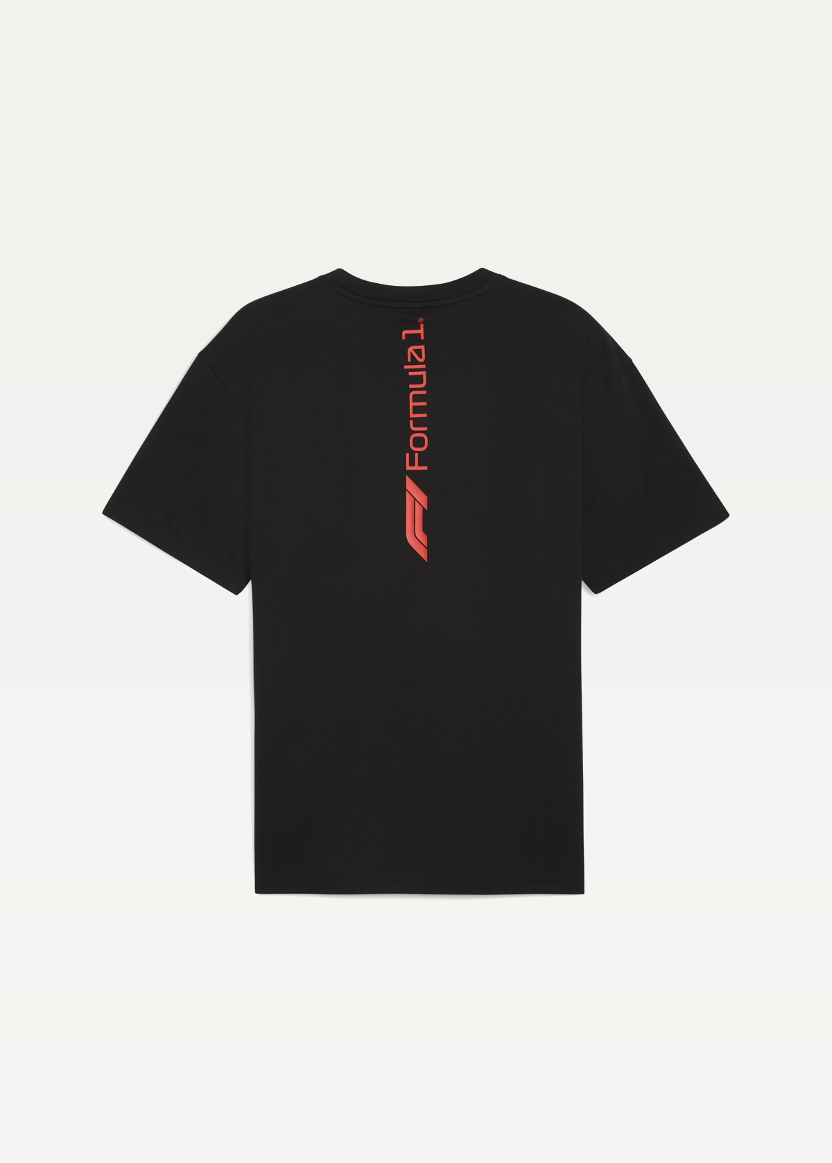 Футболка чоловіча PUMA F1 ESS+ Graphic Tee relaxed чорного кольору