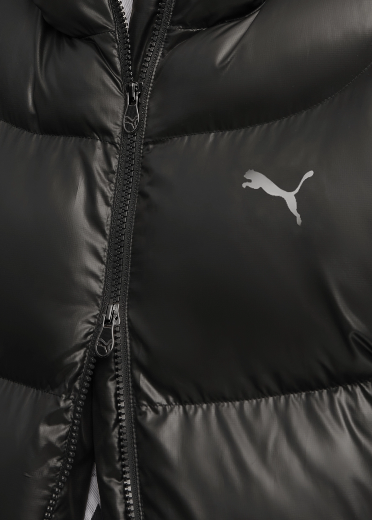 Куртка чоловіча PUMA PUMATECH-X Puffer Jacket чорного кольору