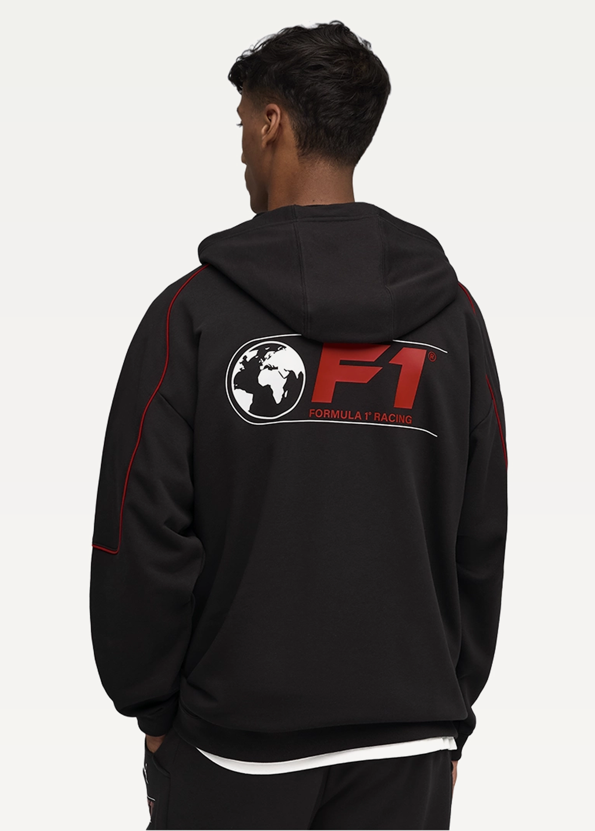 Худі чоловіче PUMA F1 Graphic Hoodie Relaxed чорного кольору