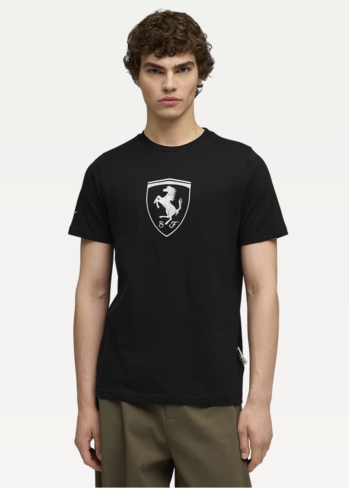 Футболка мужская PUMA Ferrari Tonal Shield Tee черного цвета