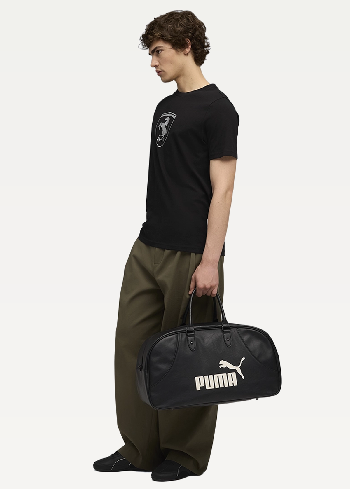 Футболка мужская PUMA Ferrari Tonal Shield Tee черного цвета