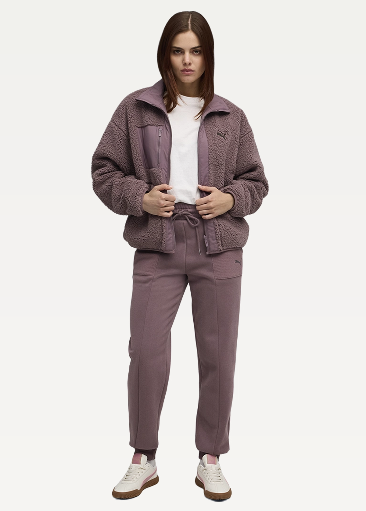 Спортивні штани жіночі PUMA HER High-Waist Sweatpants Raisin