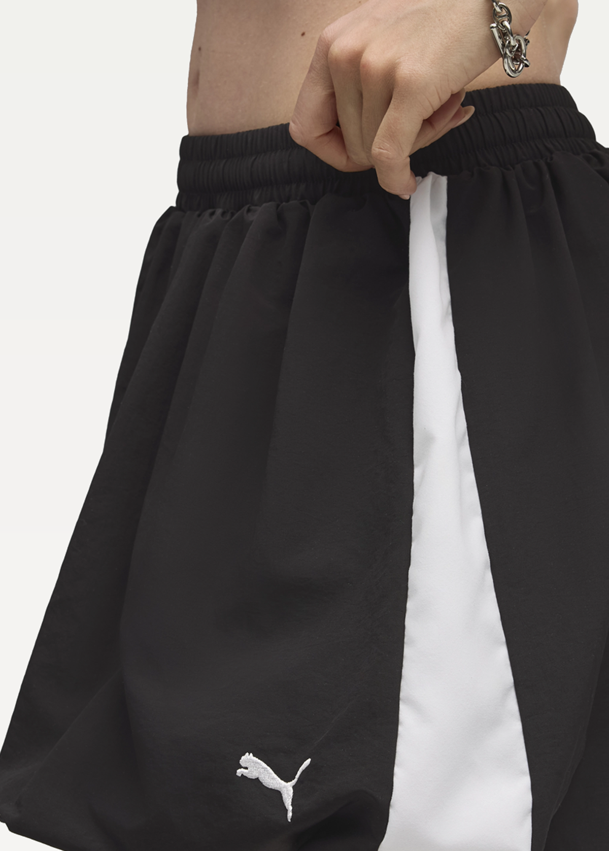 Юбка женская PUMA T7 Balloon Skirt черного цвета